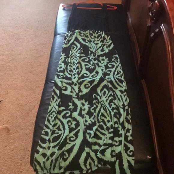 Long Maxi Dress - Picture 2 of 3